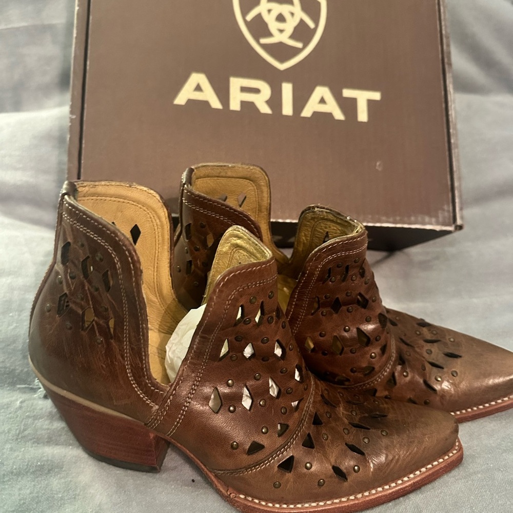 Ariat Dixon Studded out of stock online